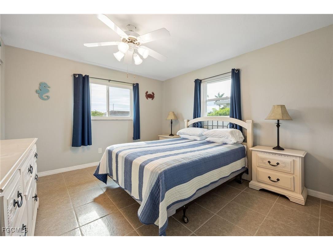 3906 SW 1st Avenue Cape Coral FL 33914 2025011911 image21