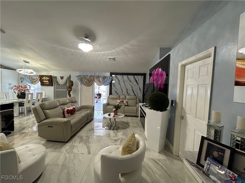 3907 16th Street W Lehigh Acres FL 33971 2025020698 image3