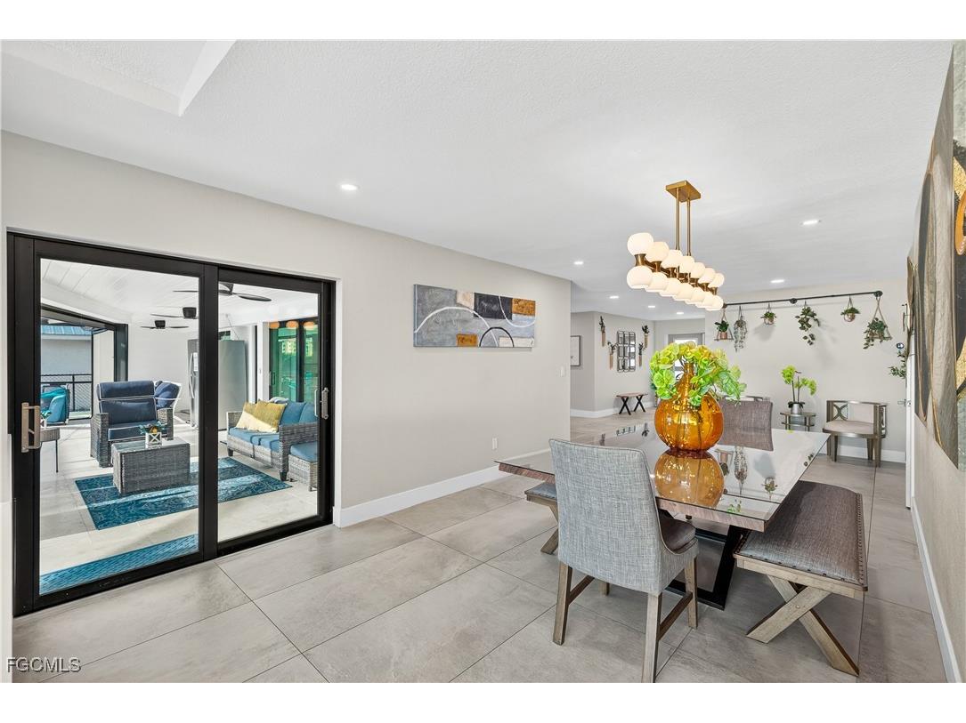 3907 SE 21st Place Cape Coral FL 33904 2025021789 image13