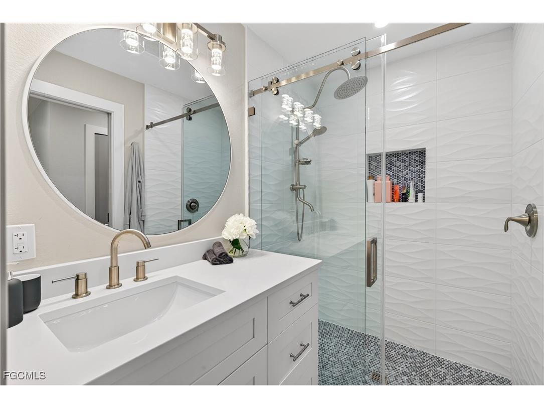 3907 SE 21st Place Cape Coral FL 33904 2025021789 image28