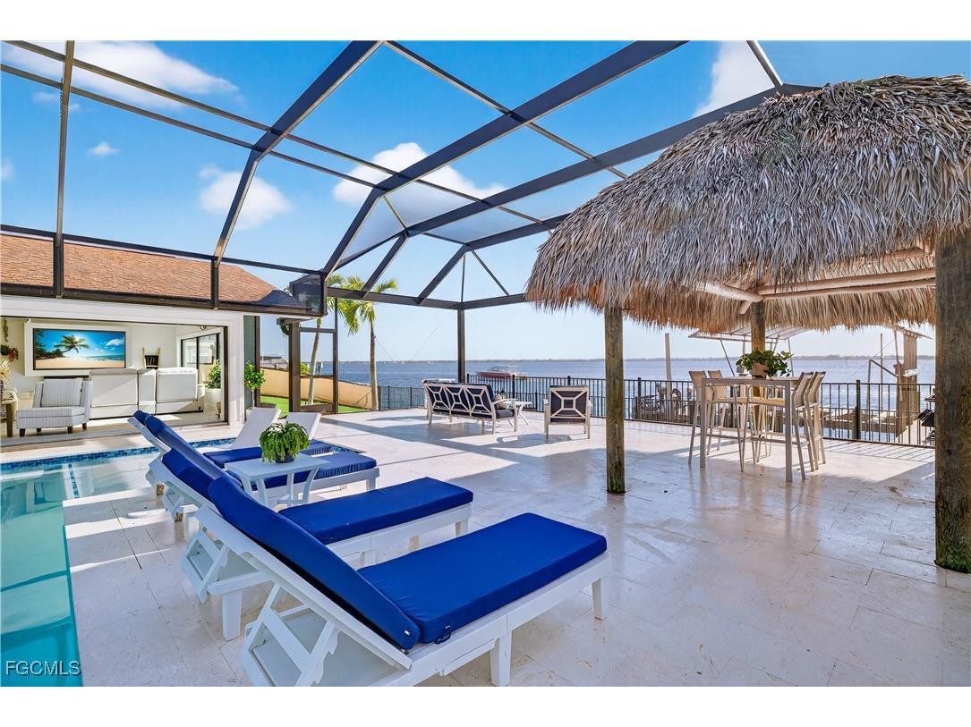 3907 SE 21st Place Cape Coral FL 33904 2025021789 image38