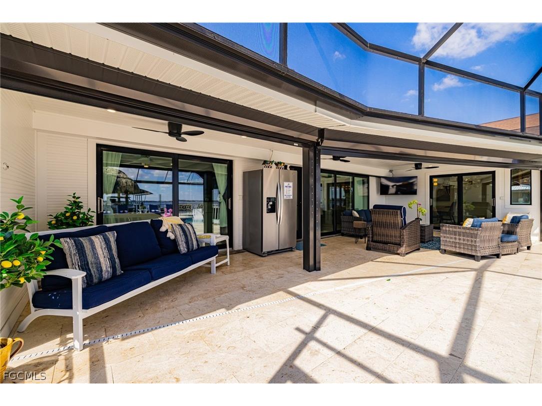 3907 SE 21st Place Cape Coral FL 33904 2026006963 image12