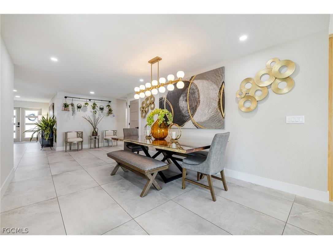 3907 SE 21st Place Cape Coral FL 33904 2026006963 image21