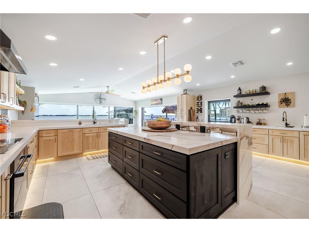 3907 SE 21st Place Cape Coral FL 33904 2026006963 image26