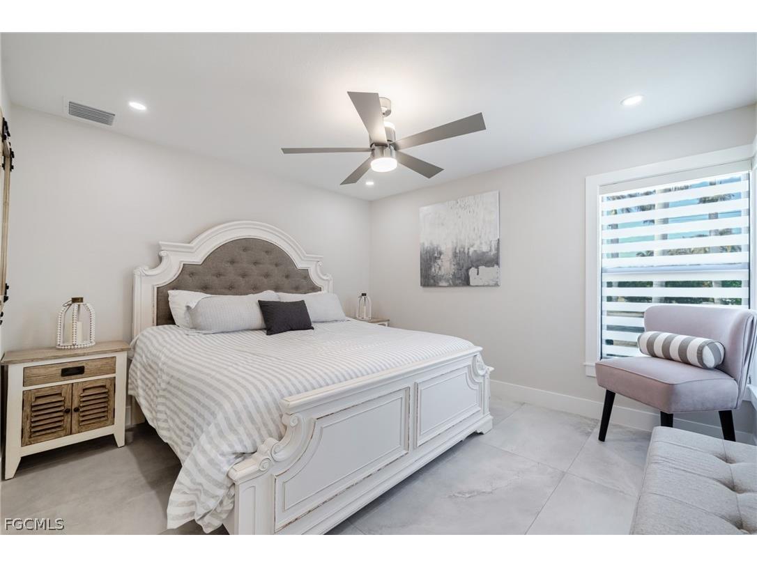 3907 SE 21st Place Cape Coral FL 33904 2026006963 image36