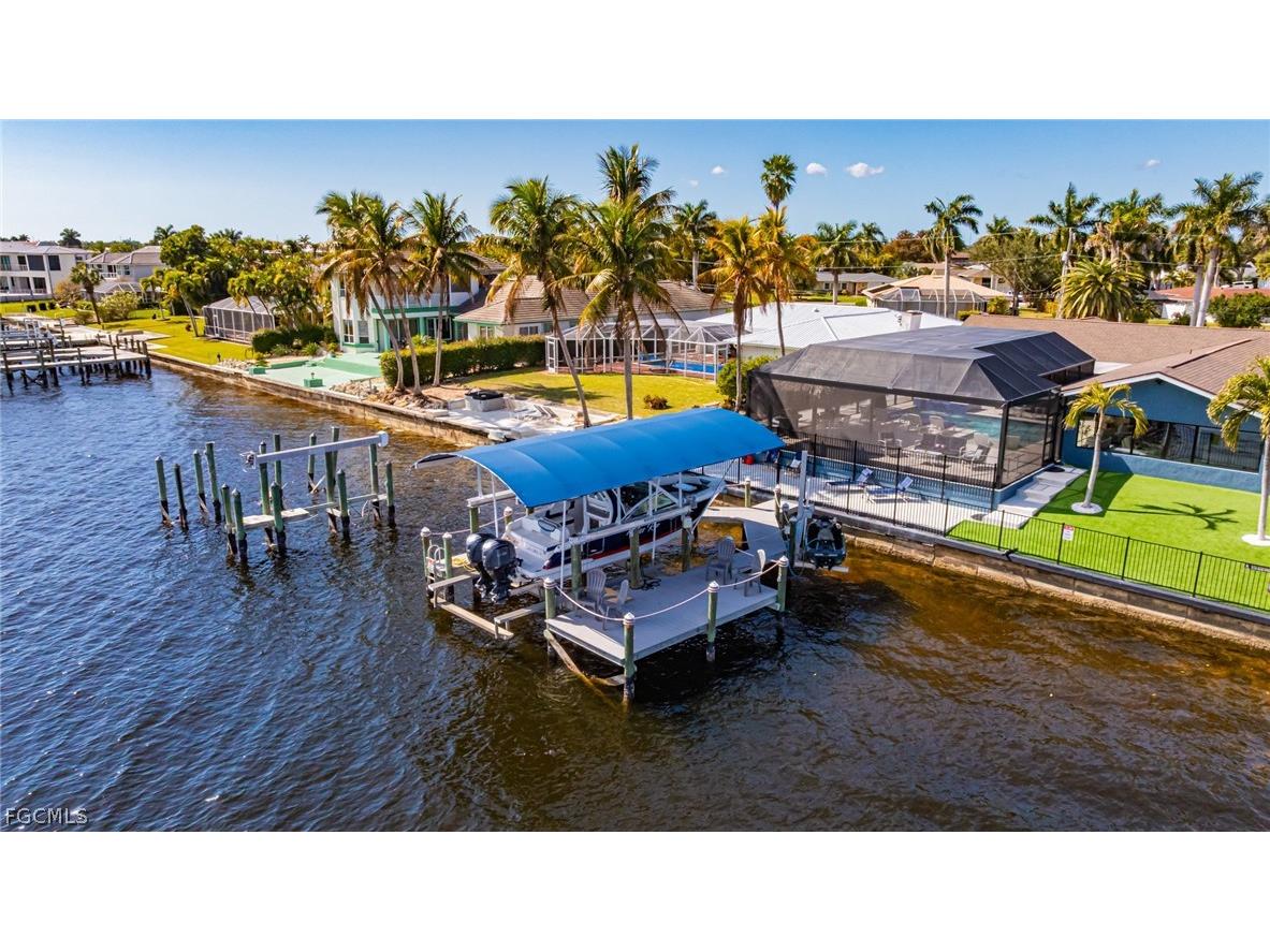 3907 SE 21st Place Cape Coral FL 33904 2026006963 image48