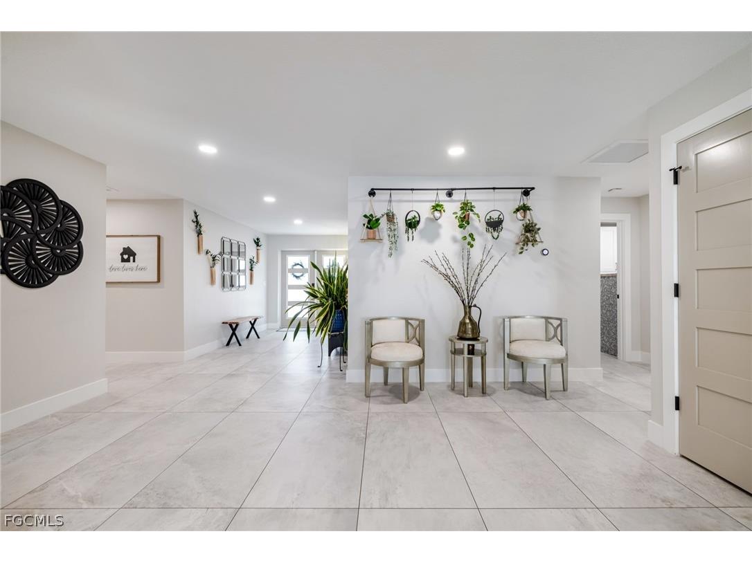 3907 SE 21st Place Cape Coral FL 33904 2026006963 image6