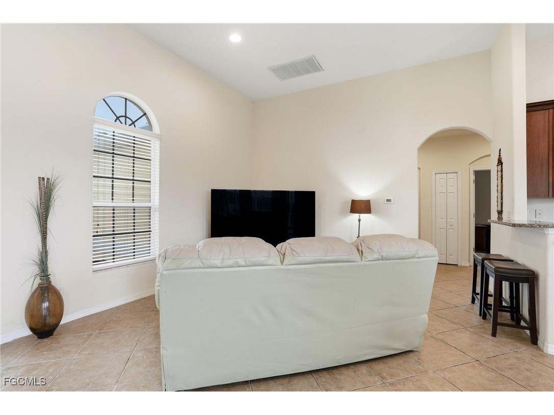 3908 15th Street SW Lehigh Acres FL 33976 2025014838 image6