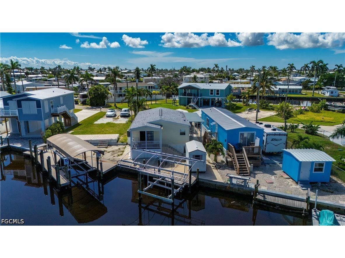 3908 Coconut Drive Saint James City FL 33956 2026018671 image4