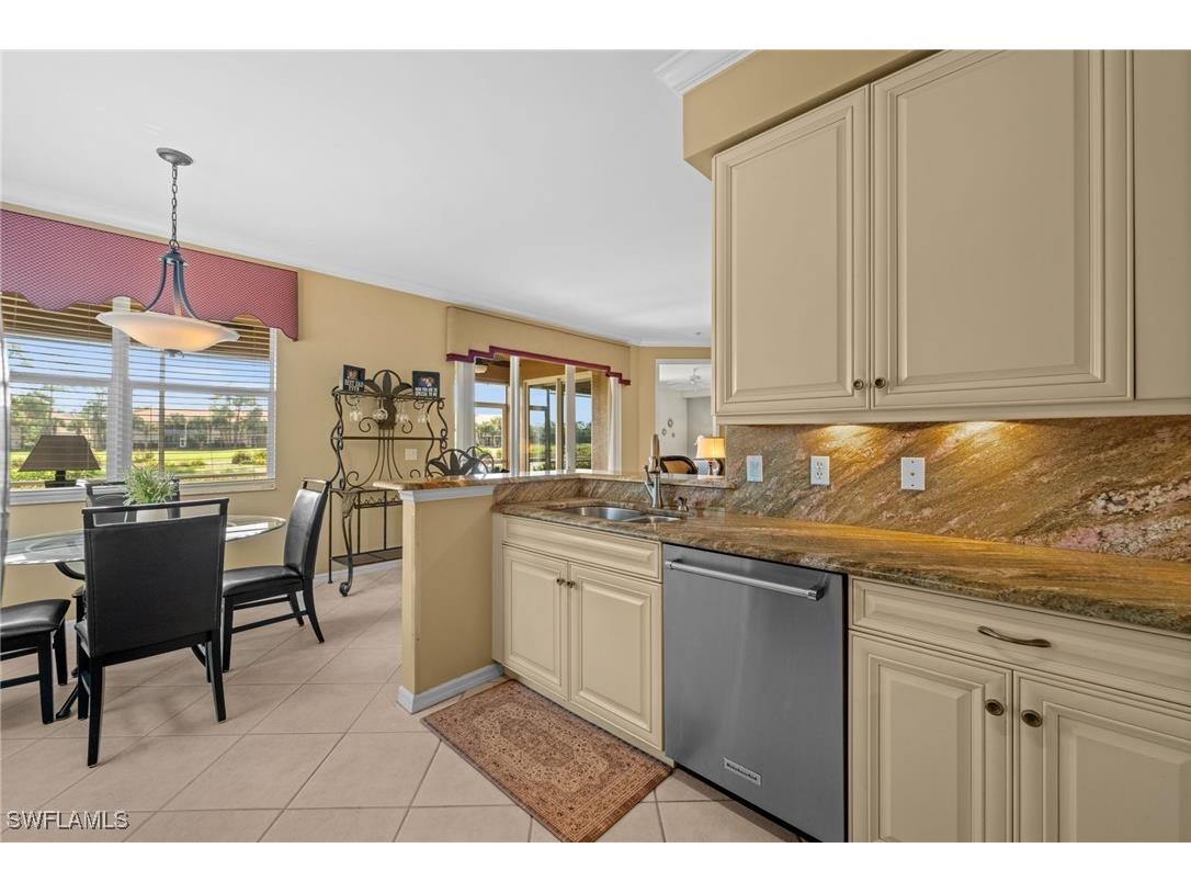 3908 Forest Glen Boulevard #101 Naples FL 34114 225083039 image10