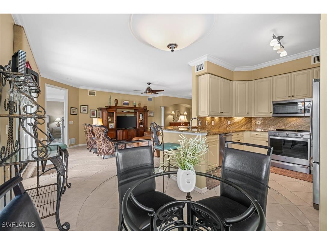 3908 Forest Glen Boulevard #101 Naples FL 34114 225083039 image11