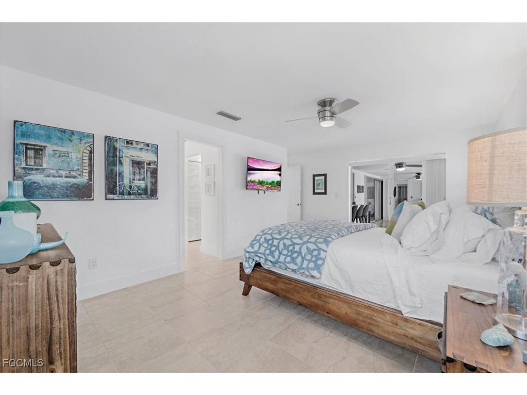 3908 SE 16th Place Cape Coral FL 33904 2025017782 image19