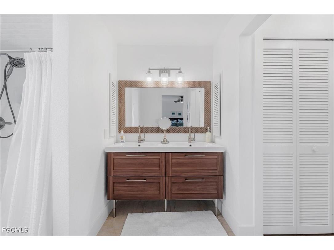 3908 SE 16th Place Cape Coral FL 33904 2025017782 image22