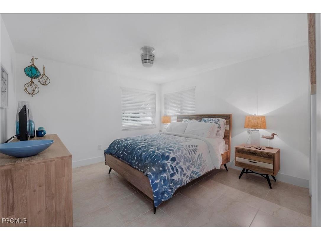 3908 SE 16th Place Cape Coral FL 33904 2025017782 image26