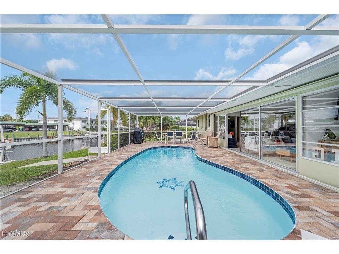 3908 SE 16th Place Cape Coral FL 33904 2025017782 image36