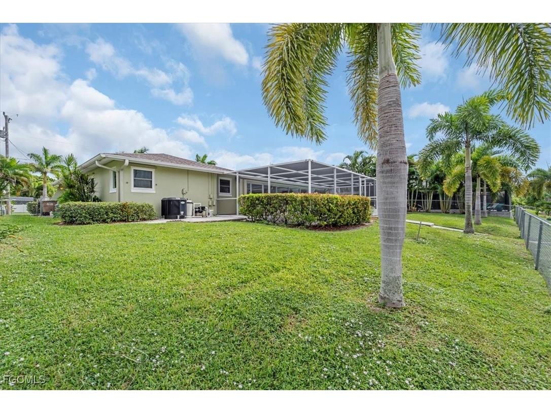 3908 SE 16th Place Cape Coral FL 33904 2025017782 image43