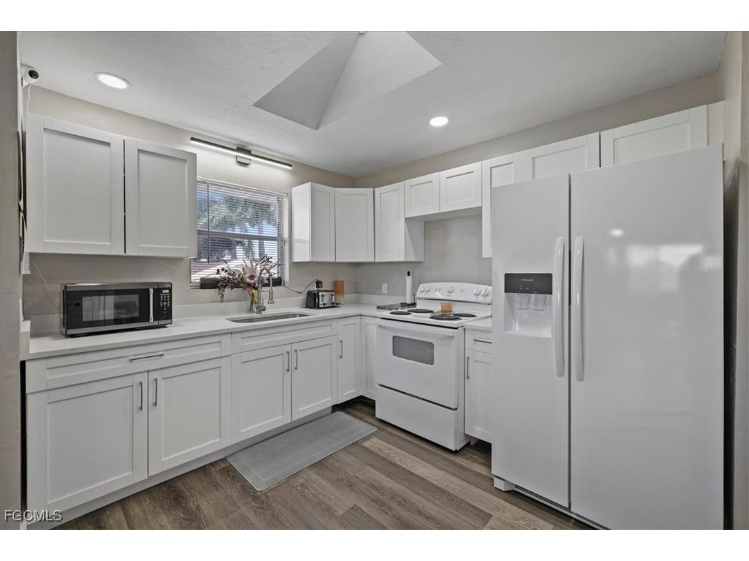 3909 3rd Street SW Lehigh Acres FL 33976 2025024177 image11