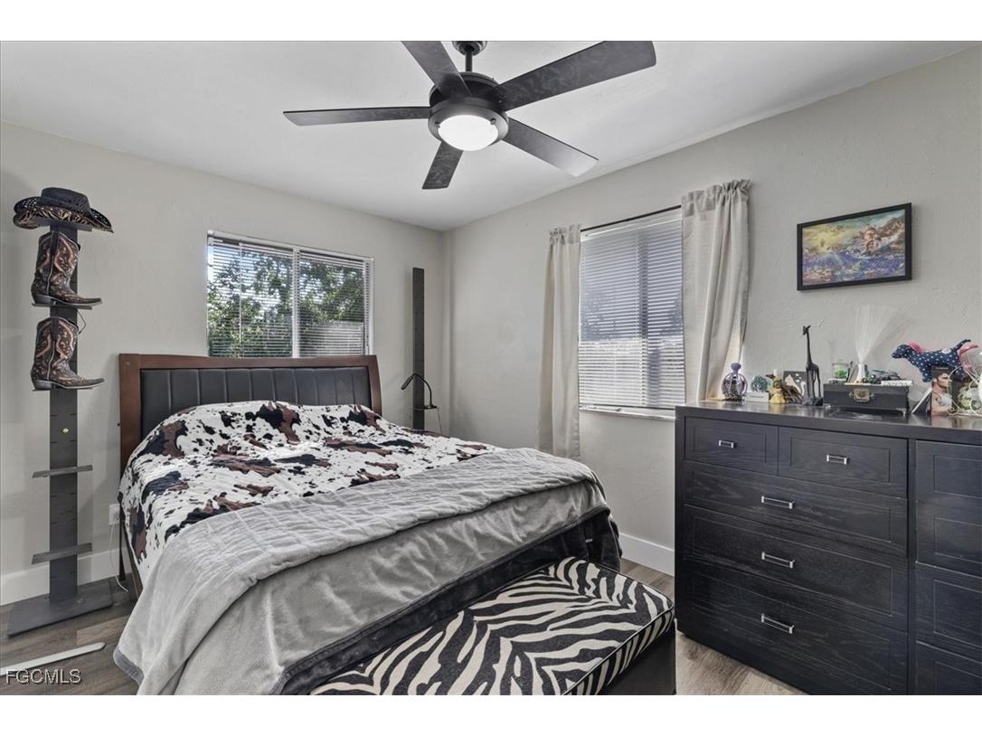 3909 3rd Street SW Lehigh Acres FL 33976 2025024177 image3