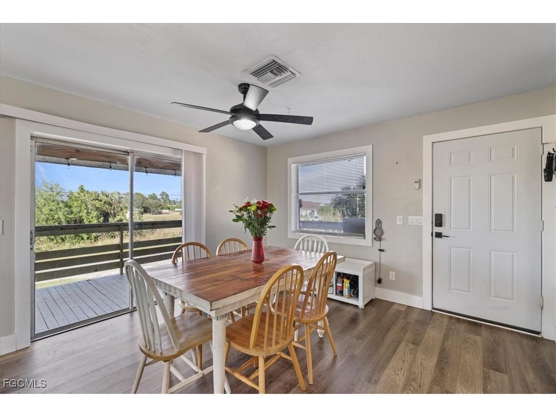 3909 3rd Street SW Lehigh Acres FL 33976 2025024177 image5