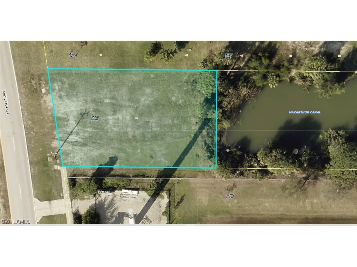 3909 E Gator Circle Cape Coral FL 33909 224086476 image1