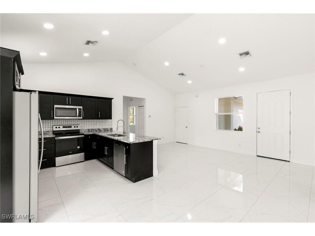 3909 Everglades Boulevard N Naples FL 34120 225077876 image12