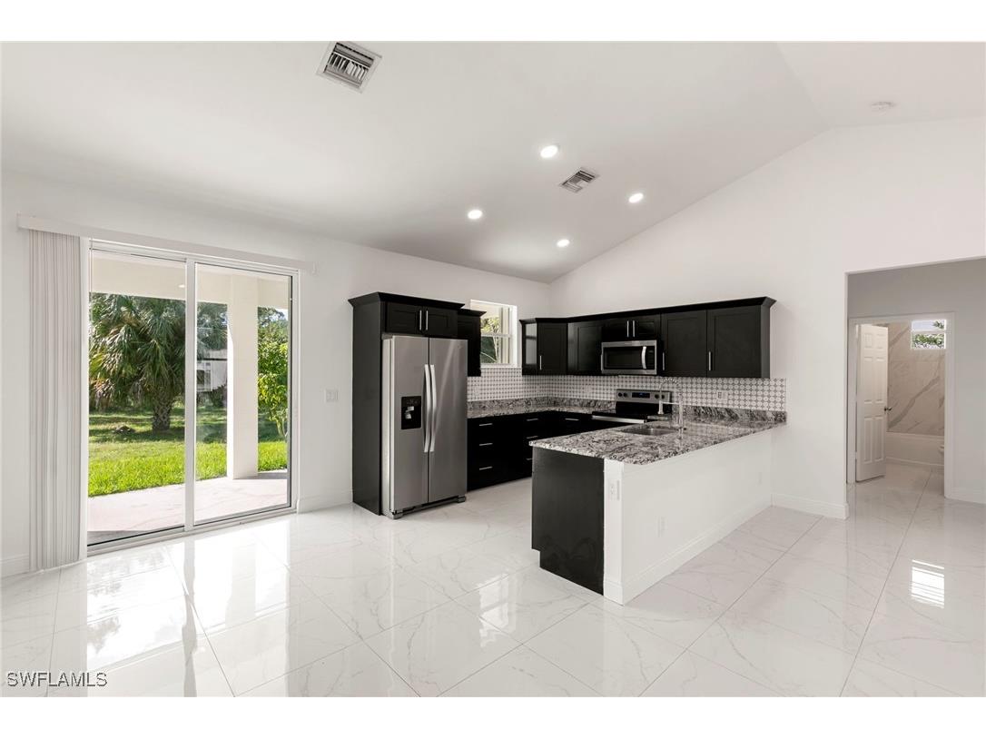 3909 Everglades Boulevard N Naples FL 34120 225077876 image13