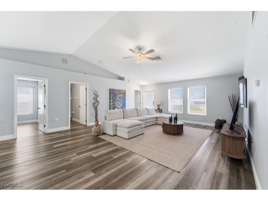 3909 NE 16th Avenue Cape Coral FL 33909 2026006584 image6