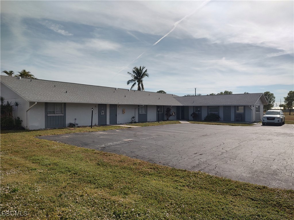 3909 Skyline Boulevard Cape Coral FL 33914 2025017213 image1