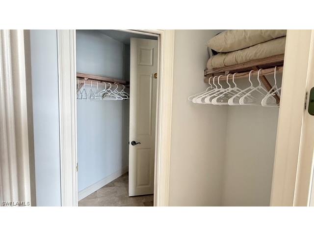 391 4th Street S #401 Naples FL 34102 226011593 image16