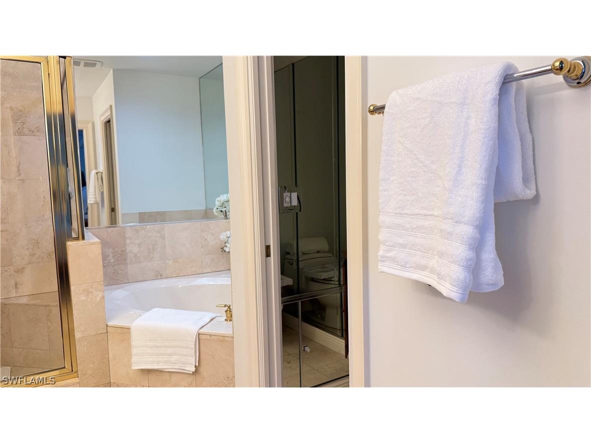 391 4th Street S #401 Naples FL 34102 226011593 image18