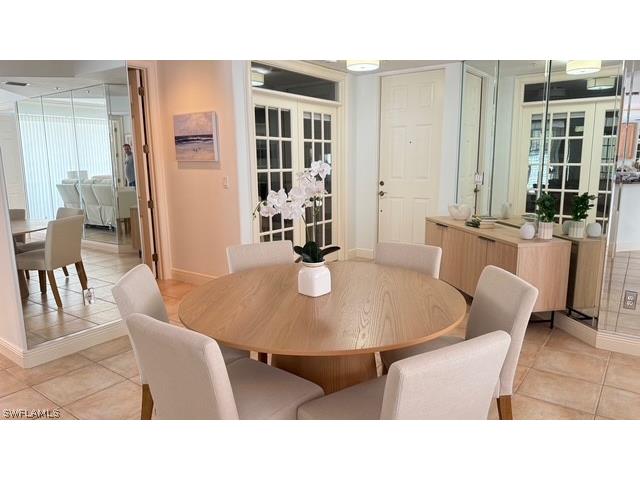 391 4th Street S #401 Naples FL 34102 226011593 image7