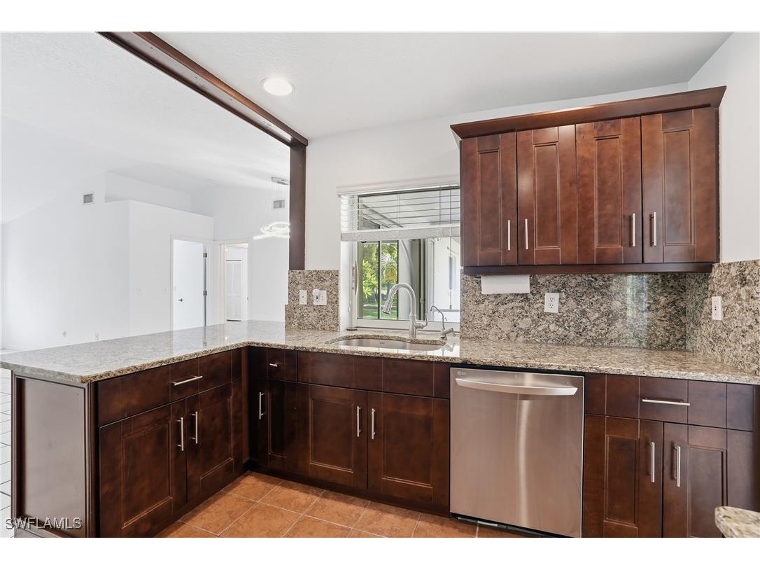 391 8th Street SE Naples FL 34117 225077229 image16