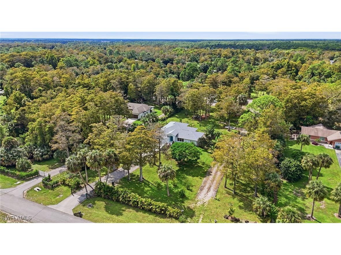 391 8th Street SE Naples FL 34117 225077229 image4