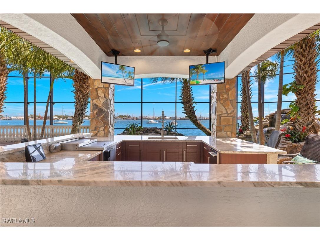 391 Palermo Circle Fort Myers Beach FL 33931 225071727 image15