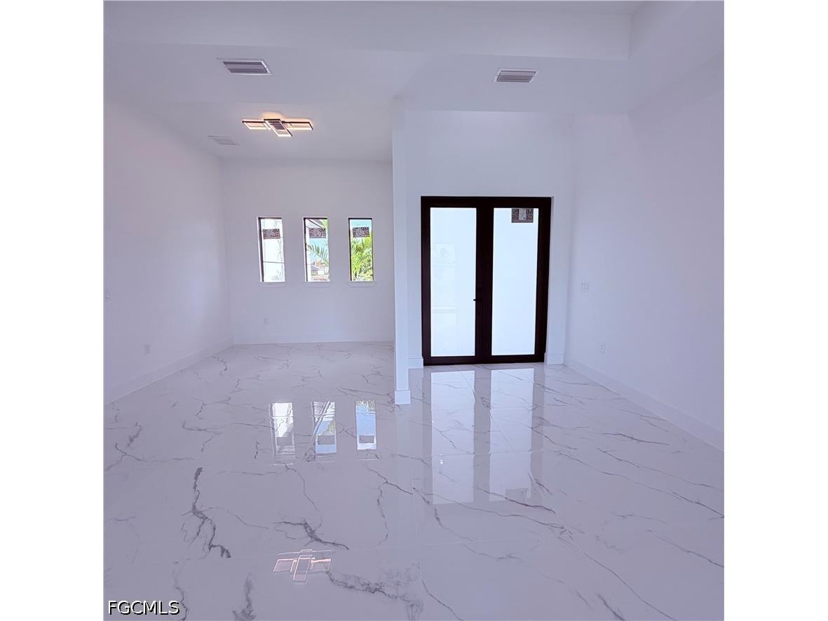 3910 10th Street W Lehigh Acres FL 33971 2026017197 image4