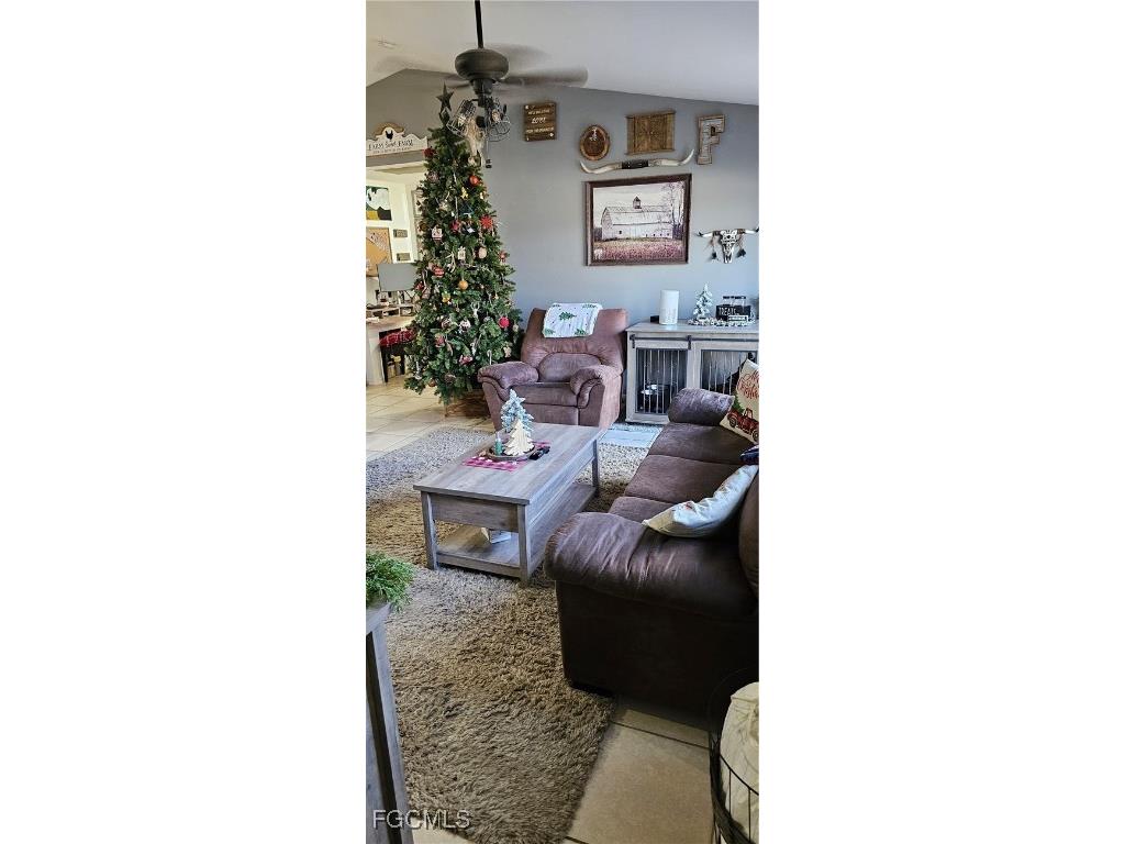 3910 23rd Street SW Lehigh Acres FL 33976 2025024607 image5