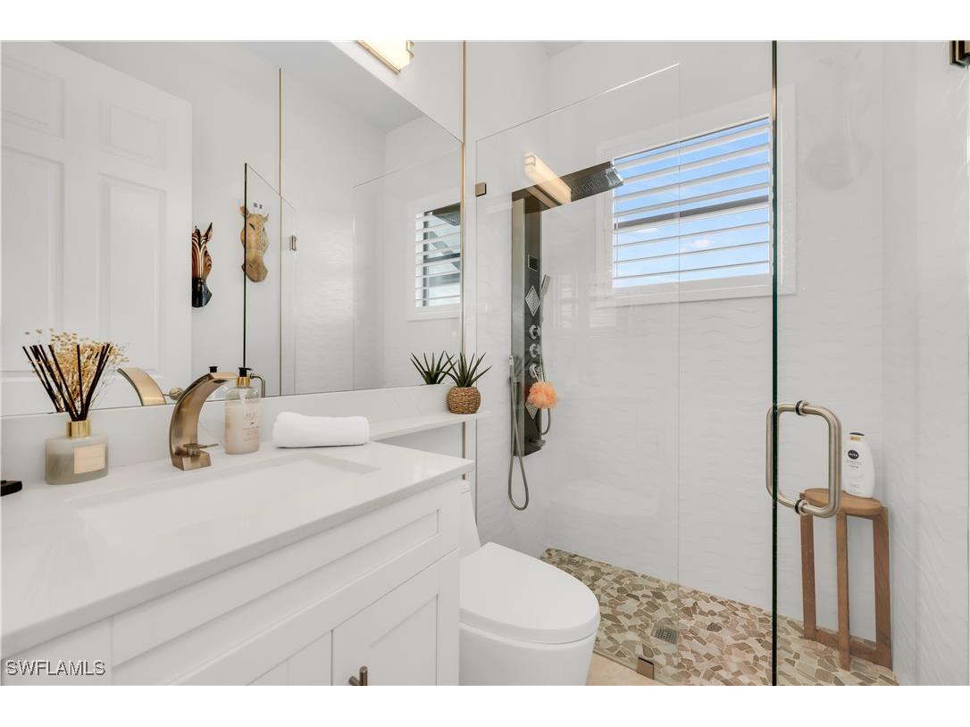 3910 Glacier Court Naples FL 34119 225057154 image18