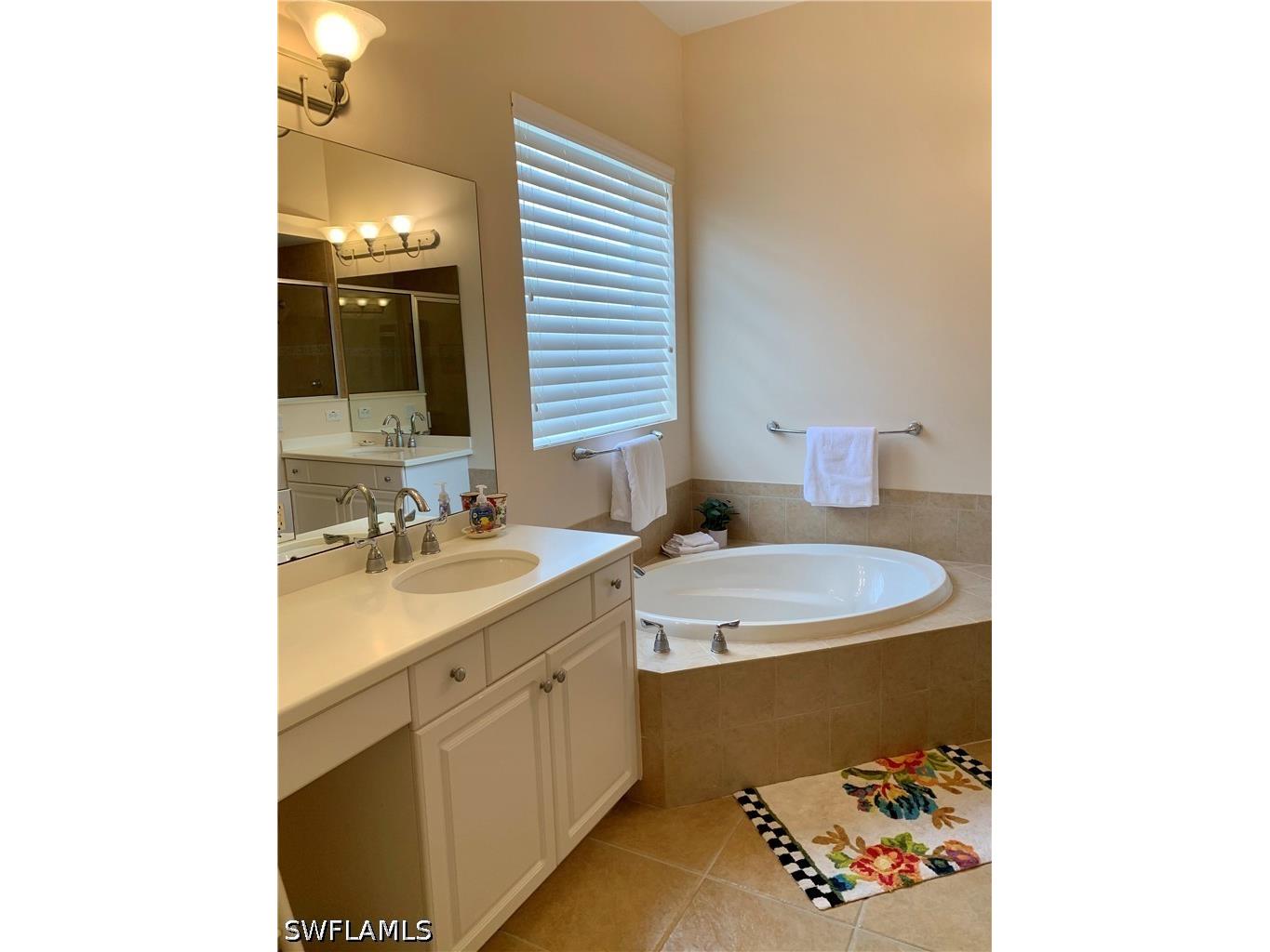 3910 Jasmine Lake Circle Naples FL 34119 226018805 image11