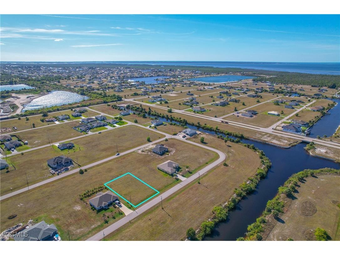 3910 NW 39th Street Cape Coral FL 33993 2025025334 image8