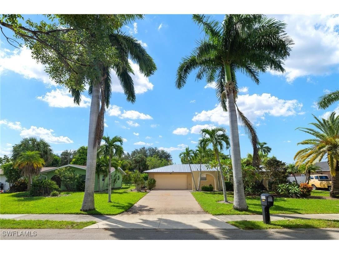 3910 Palm Tree Boulevard Cape Coral FL 33904 224054514 image1