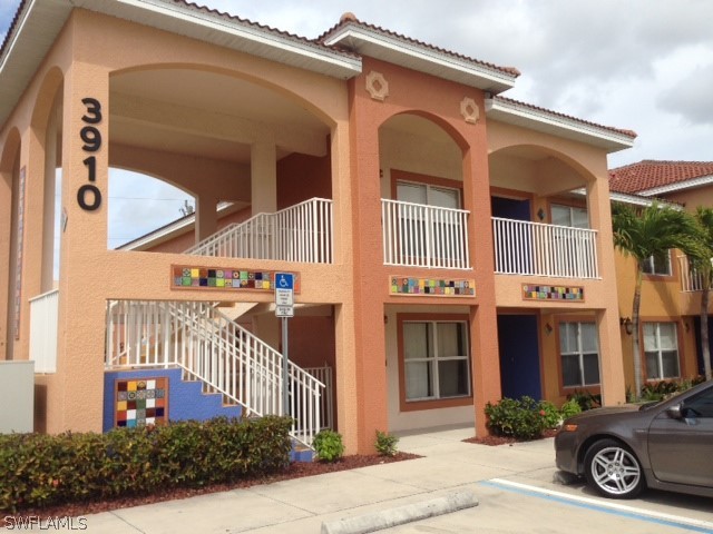 3910 Santa Barbara Boulevard #207 Cape Coral FL 33914 224037907 image1