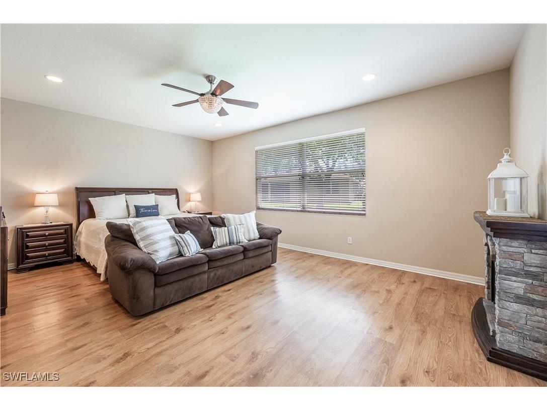 3911 Aurora Court Naples FL 34116 225082111 image18