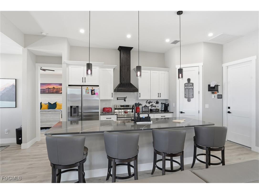 3911 NW 40th Terrace Cape Coral FL 33993 2026006594 image11