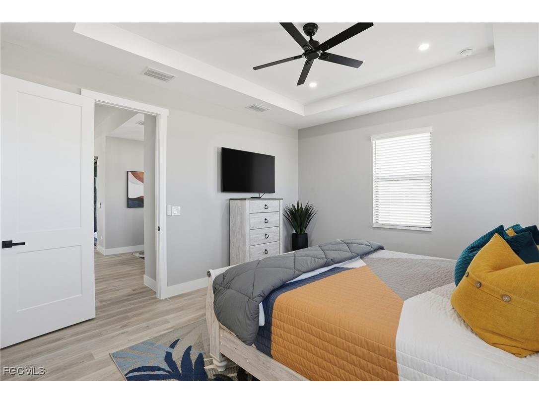 3911 NW 40th Terrace Cape Coral FL 33993 2026006594 image15