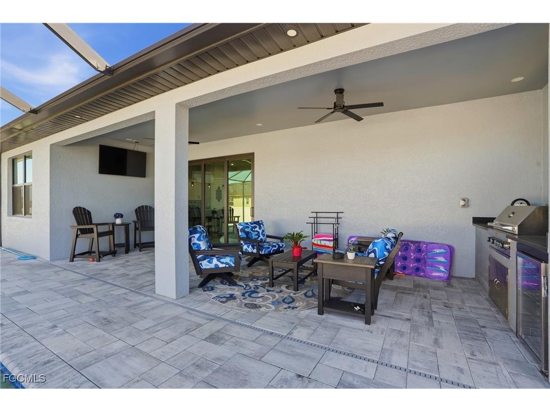 3911 NW 40th Terrace Cape Coral FL 33993 2026006594 image28