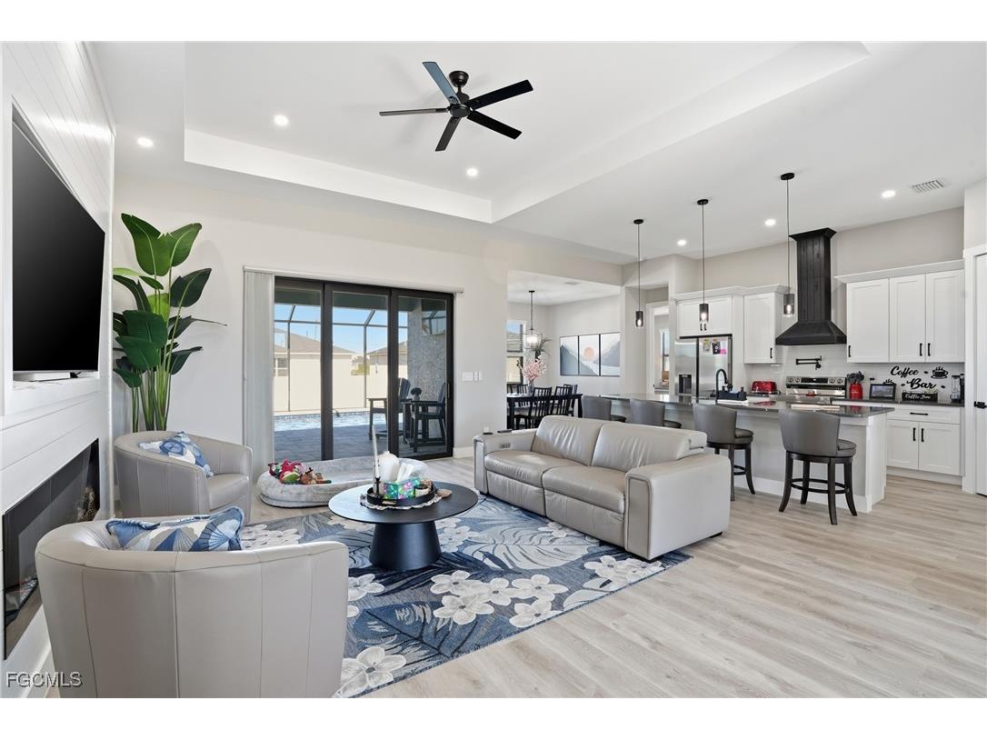 3911 NW 40th Terrace Cape Coral FL 33993 2026006594 image6