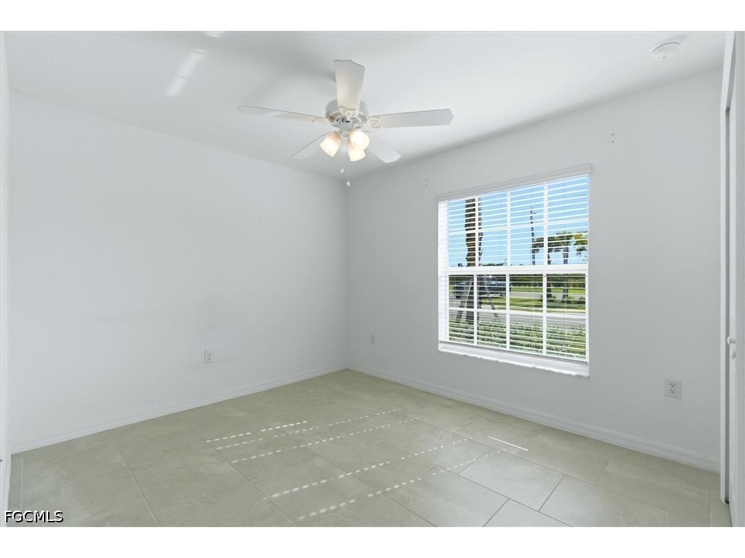3911 Treasure Oak Way Fort Myers FL 33905 2026016185 image13