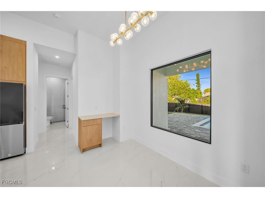 3913 Agualinda Boulevard Cape Coral FL 33914 2025018429 image12