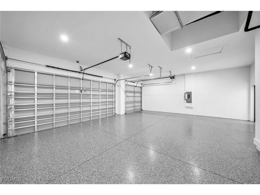 3913 Agualinda Boulevard Cape Coral FL 33914 2025018429 image21