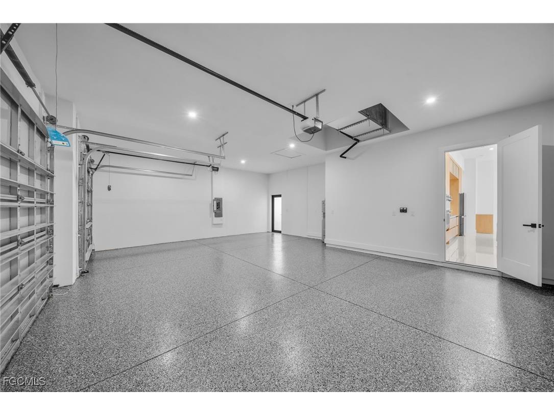 3913 Agualinda Boulevard Cape Coral FL 33914 2025018429 image22